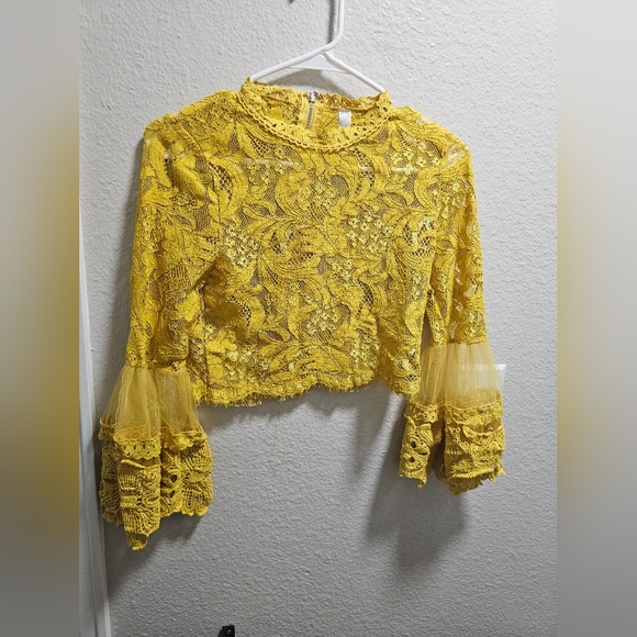 Lovesong Yellow Lace Women's Top - Picture 1 of 4